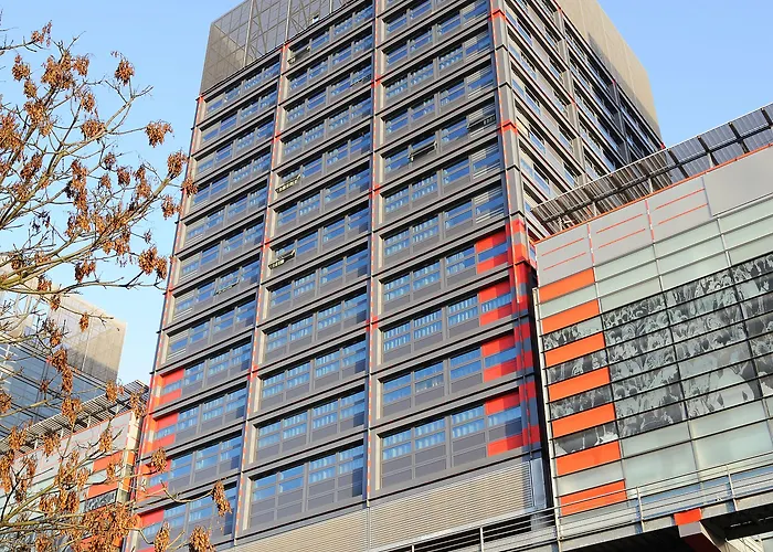 Sejours & Affaires Lille Europe Aparthotel